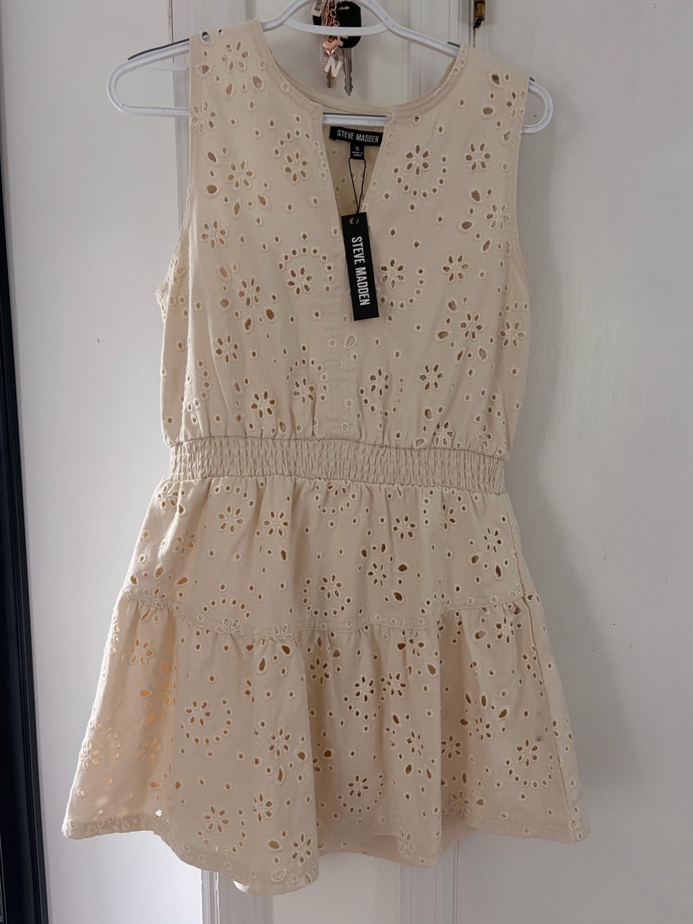 Steve Madden Beige Eyelet Sleeveless Mini Dress